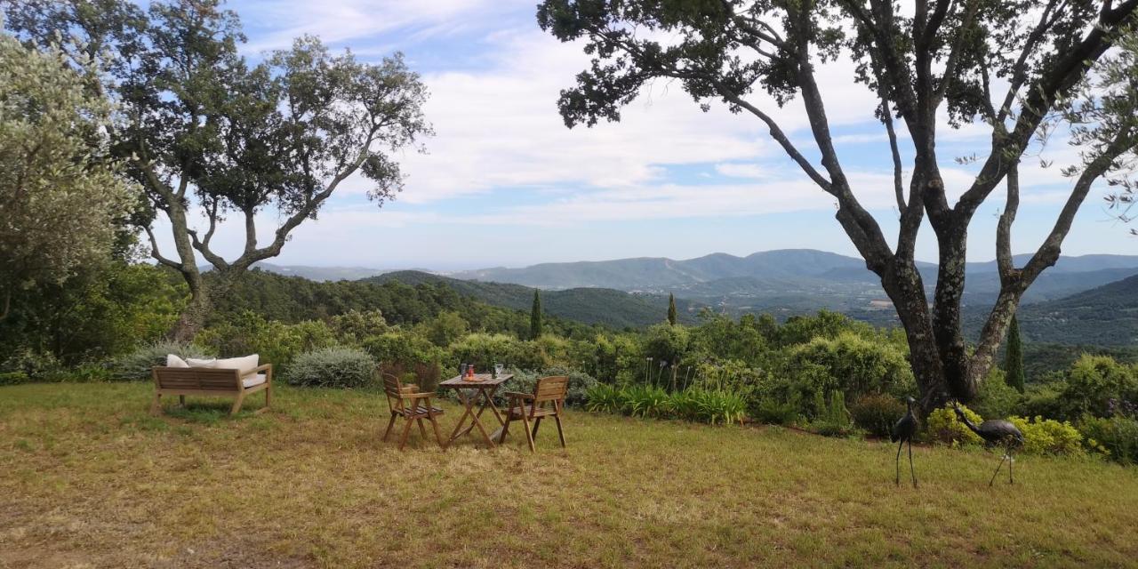 Alojamento de Acomodação e Pequeno-almoço Domaine Des Chênes De La Galline *